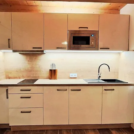 Guest house Petidomi 88 - Rozmberska