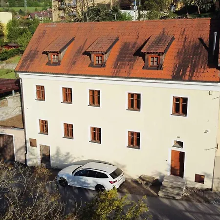 Penzion Pětidomí 88 - Rožmberská 3*