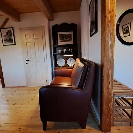 Guest house Petidomi 88 - Rozmberska *