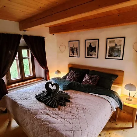 Petidomi 88 - Rozmberska * Cesky Krumlov