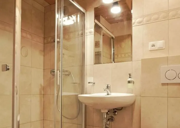 Pětidomí 88 - Rožmberská 4* Český Krumlov