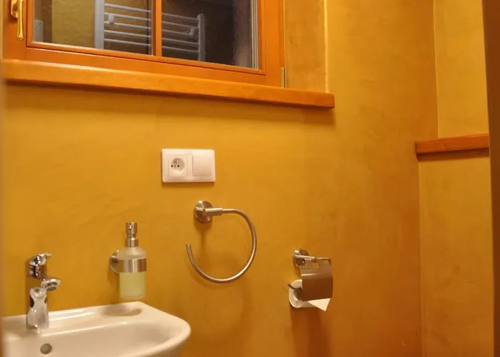 Pětidomí 88 - Rožmberská 4* Český Krumlov