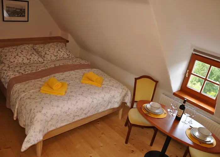 Pětidomí 88 - Rožmberská Penzion