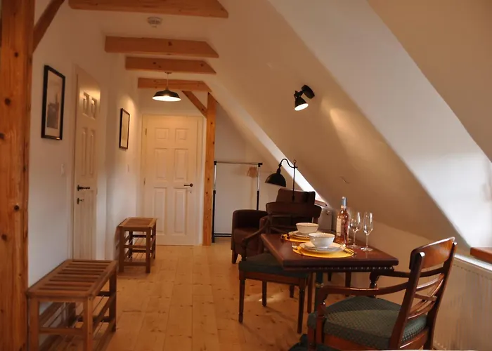 Pětidomí 88 - Rožmberská Penzion 4*