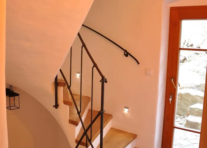 Pětidomí 88 - Rožmberská 4*