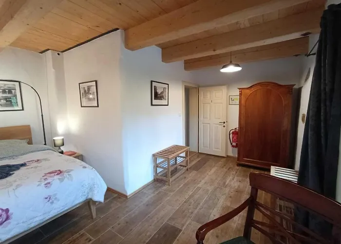 Pětidomí 88 - Rožmberská Penzion Český Krumlov